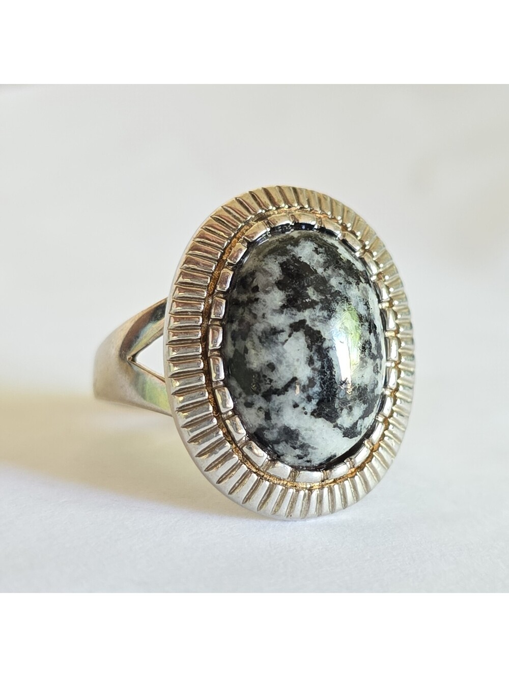 925 sterling silver ring with large oval stone